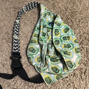 Kavu over the shoulder rope bag